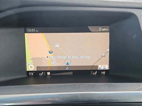 Used 2018 Volvo V60 T5 Cross Country w/ Convenience Package image 13