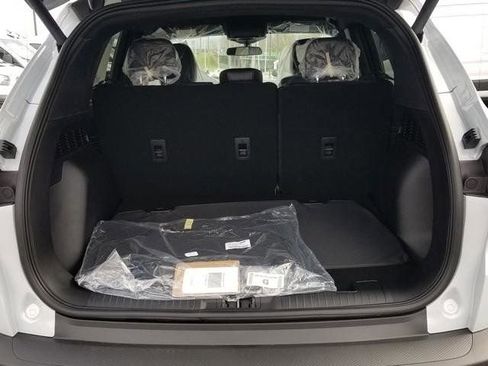 New 2026 Ford Escape ST-Line w/ Cold Weather Package AWD/4WD image 5