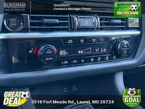 Used 2025 Nissan Pathfinder SV FWD image 12