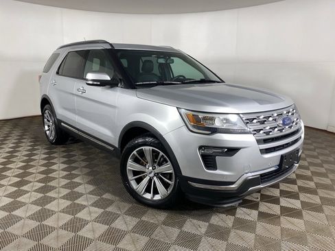Used 2018 Ford Explorer Limited image 1