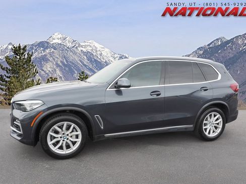 Used 2019 BMW X5 xDrive40i w/ Convenience Package AWD/4WD image 1