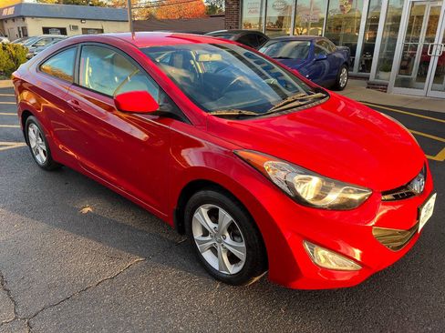 Used 2013 Hyundai Elantra image 4