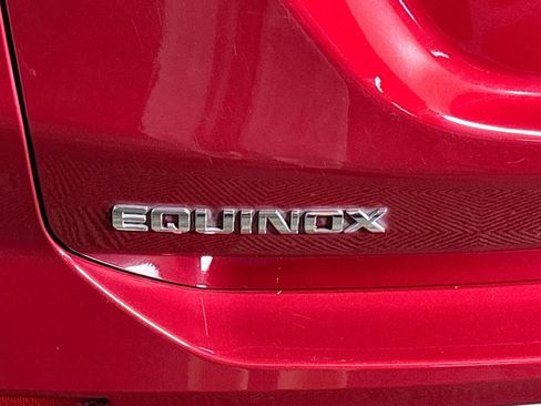 Used 2020 Chevrolet Equinox LT AWD/4WD image 23