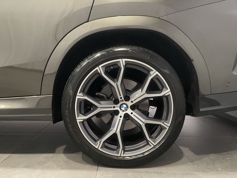 Certified 2025 BMW X6 xDrive40i w/ Parking Assistance Package AWD/4WD image 8