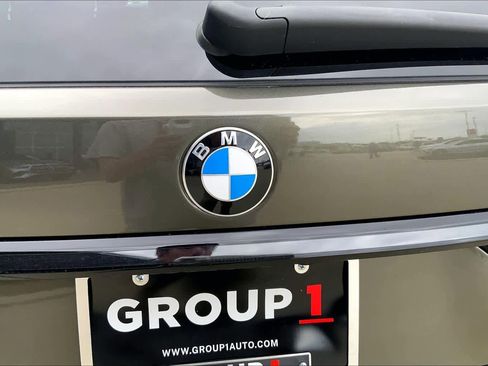 Used 2025 BMW X7 M60i AWD/4WD image 53