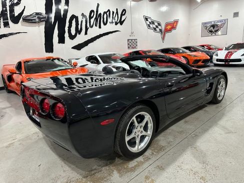 Used 2002 Chevrolet Corvette Convertible w/ Preferred Equipment Group2 RWD image 8