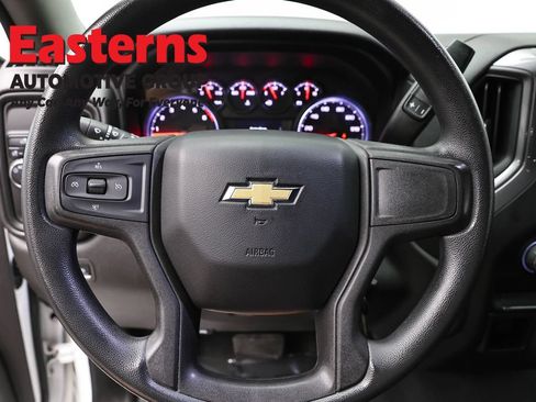 Used 2019 Chevrolet Silverado 1500 Custom w/ Custom Value Package RWD image 10