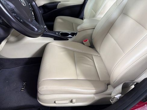 Used 2017 Acura ILX image 13