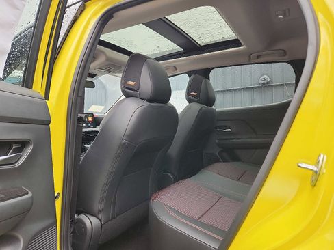 New 2026 Nissan Kicks SR w/ SR Premium Package image 7