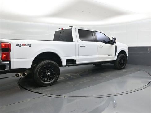 Used 2024 Ford F250 Lariat image 4