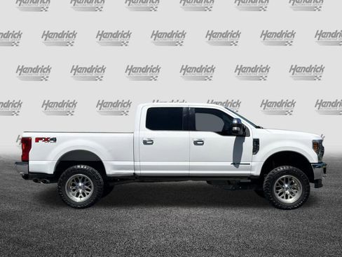 Used 2018 Ford F250 XLT w/ XLT Premium Package AWD/4WD image 3
