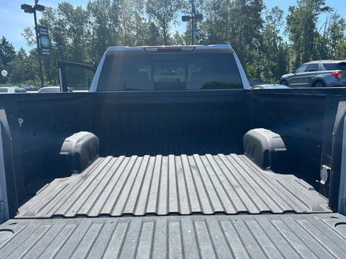 Used 2020 Chevrolet Silverado 1500 LT w/ Convenience Package AWD/4WD image 23