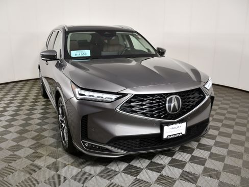 Certified 2025 Acura MDX w/ Advance Package AWD/4WD image 3