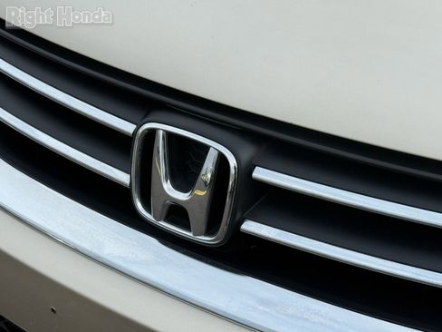 Used 2015 Honda Accord EX image 33