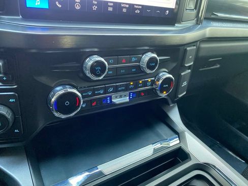 Used 2025 Ford F350 Lariat w/ Lariat Ultimate Package AWD/4WD image 24