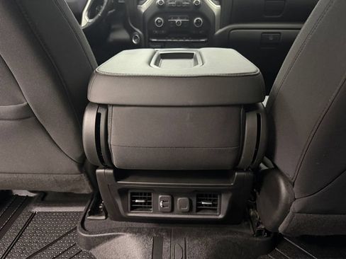 Used 2020 Chevrolet Silverado 1500 RST w/ True North Edition AWD/4WD image 29