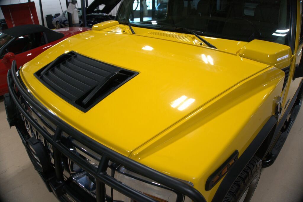 Used 2003 HUMMER H2 w/ Preferred Equipment Group AWD/4WD image 4