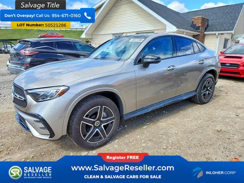 Used 2024 Mercedes-Benz GLC 300 4MATIC image 1