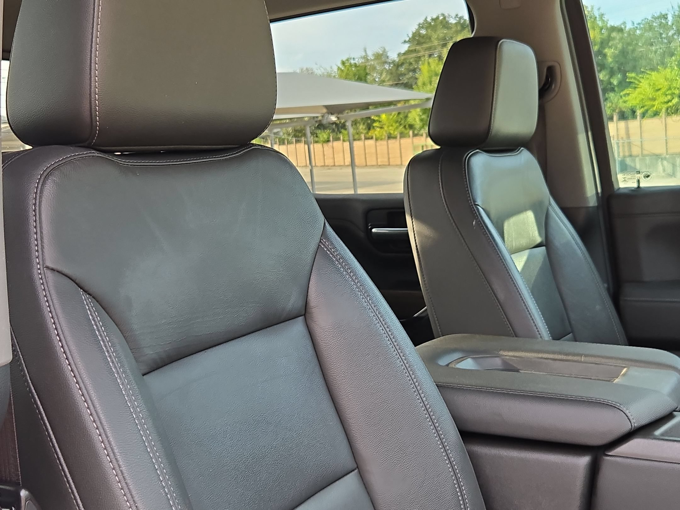 Used 2019 Chevrolet Silverado 1500 LT w/ Texas Edition AWD/4WD image 29