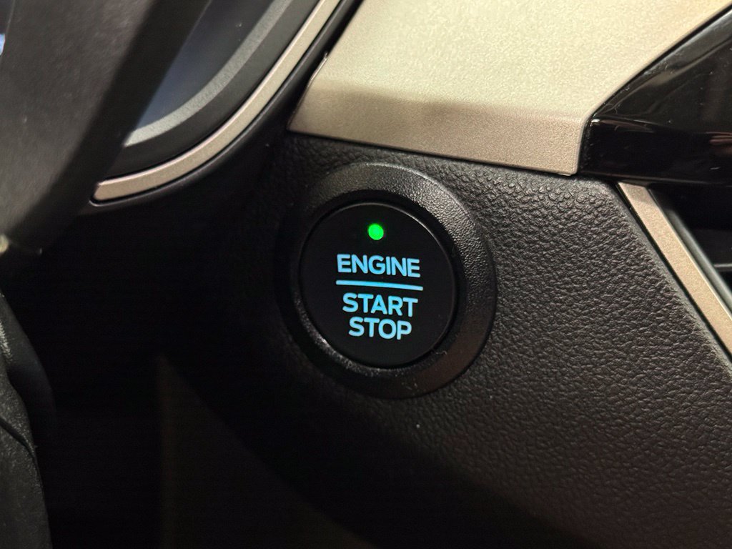 Used 2022 Ford Escape SE w/ Convenience Package FWD image 28