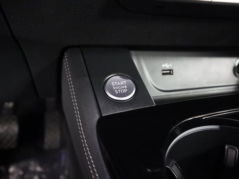 Used 2021 Audi A4 2.0T Premium Plus w/ Premium Plus Package image 53