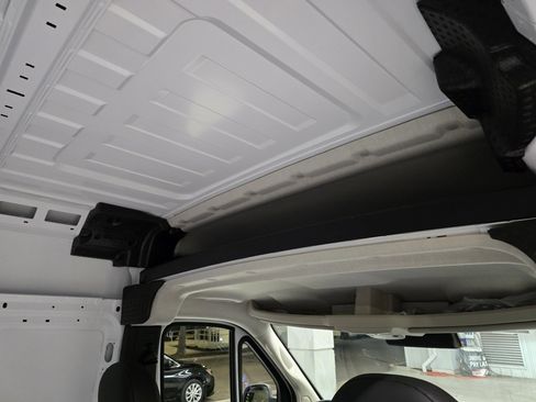 Used 2024 RAM ProMaster 3500 w/ Quick Order Package 22G SLT image 34