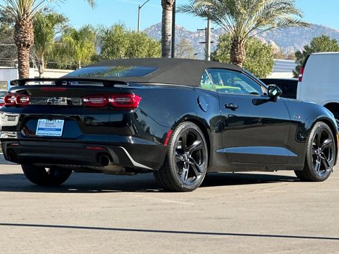 Used 2023 Chevrolet Camaro LT w/ Technology Package image 4