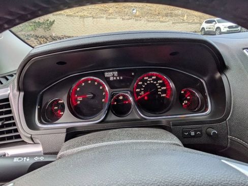 Used 2017 GMC Acadia Limited SLT image 18