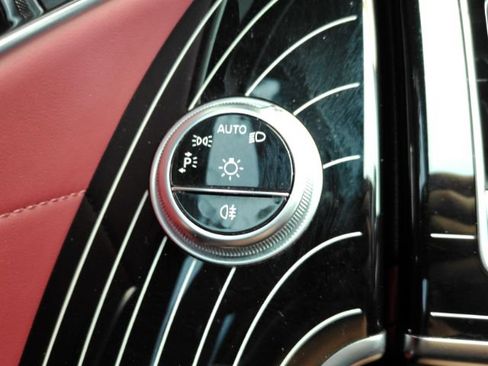 Used 2024 Mercedes-Benz S 580 4MATIC Sedan w/ AMG Line image 48