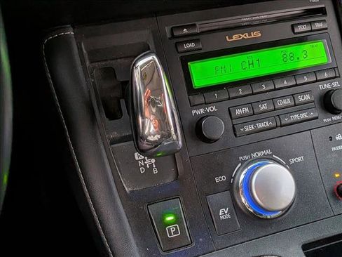 Used 2013 Lexus CT 200h Hybrid image 10