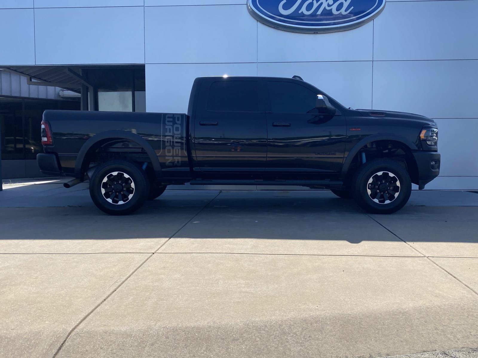Used 2022 RAM 2500 Power Wagon AWD/4WD image 3