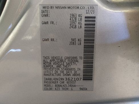 Used 2024 Nissan Altima 2.5 SV image 33