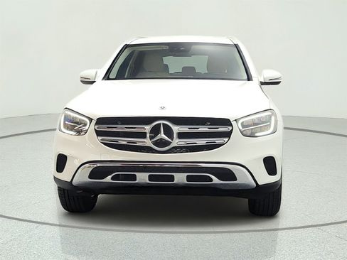 Certified 2022 Mercedes-Benz GLC 300 image 2