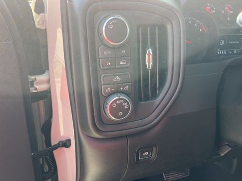 New 2026 Chevrolet Silverado 1500 Custom image 19