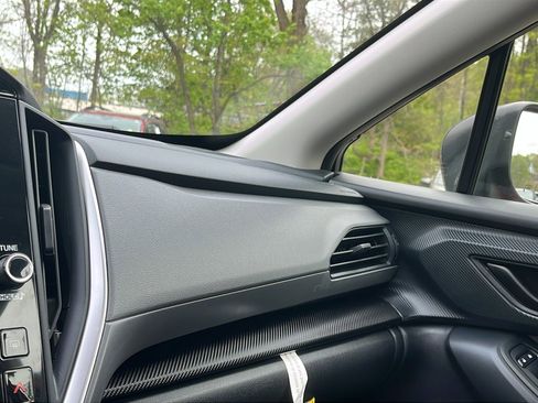 Certified 2024 Subaru Crosstrek 2.0i Premium AWD/4WD image 19