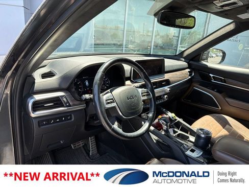 Used 2022 Kia Telluride SX w/ SX Prestige Package AWD/4WD image 8