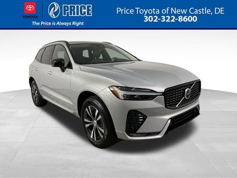 Used 2024 Volvo XC60 B5 Core AWD/4WD image 1