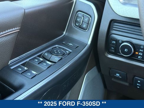 New 2025 Ford F350 King Ranch w/ FX4 Off-Road Package image 24
