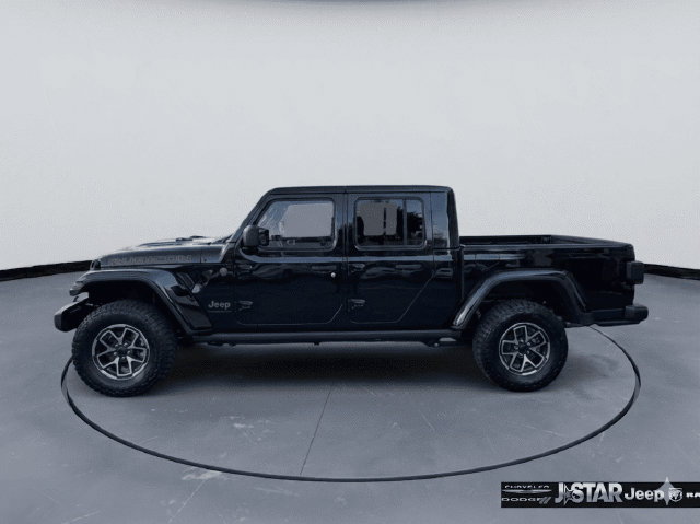 New 2026 Jeep Gladiator Rubicon w/ Safety Group AWD/4WD image 8