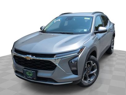 Used 2025 Chevrolet Trax LT w/ LT Convenience Package