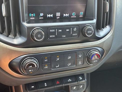Used 2016 Chevrolet Colorado Z71 AWD/4WD image 33