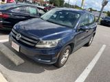 Used 2016 Volkswagen Tiguan S image 2