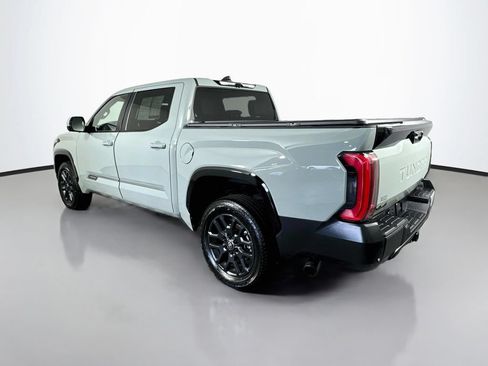 Used 2025 Toyota Tundra Platinum AWD/4WD image 6
