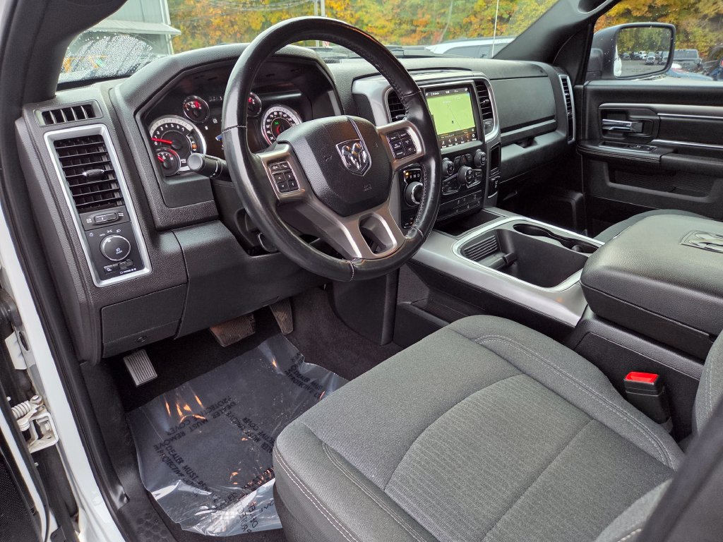 Used 2022 RAM 1500 Warlock AWD/4WD image 18