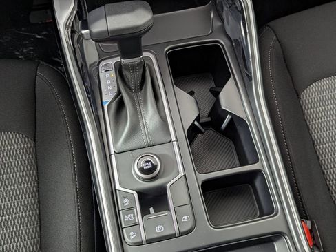New 2025 Kia Sorento LX image 21