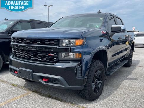 Used 2021 Chevrolet Silverado 1500 Custom Trail Boss w/ Safety Confidence Package AWD/4WD image 3