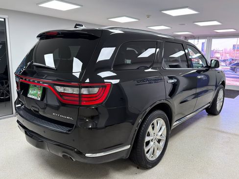 Used 2020 Dodge Durango Citadel w/ Technology Group image 3
