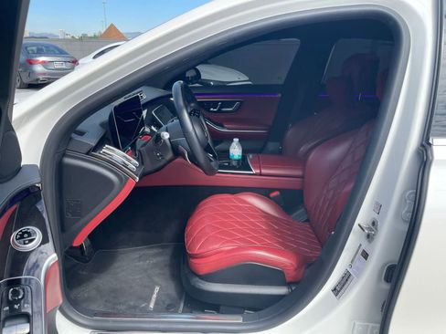 Used 2022 Mercedes-Benz S 580 4MATIC Sedan image 6