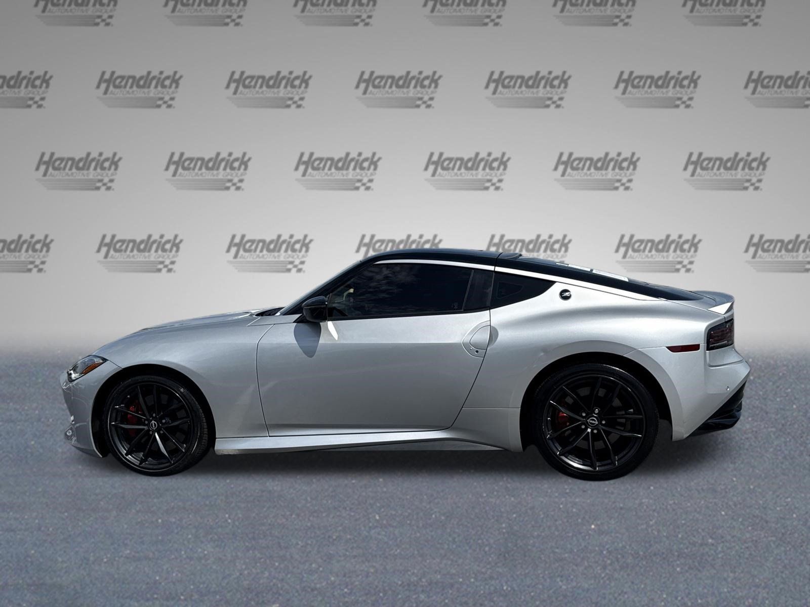 Used 2025 Nissan Z Performance w/ Floor Mat Package RWD image 6