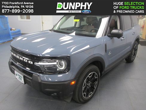 Used 2025 Ford Bronco Sport Outer Banks w/ Outer Banks Tech Package+ image 1